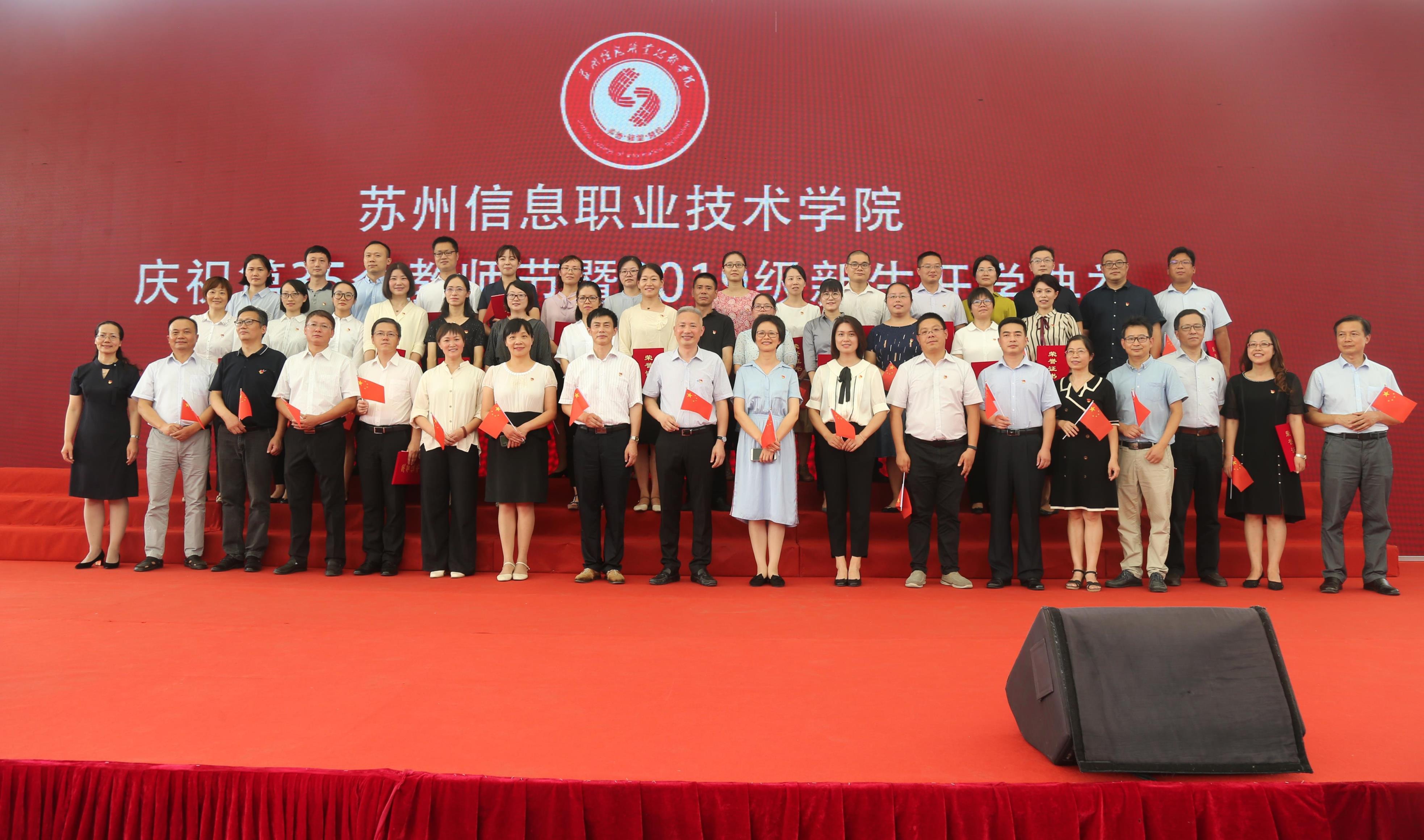 c768031c8e54de56fae86a6862e9530.jpg