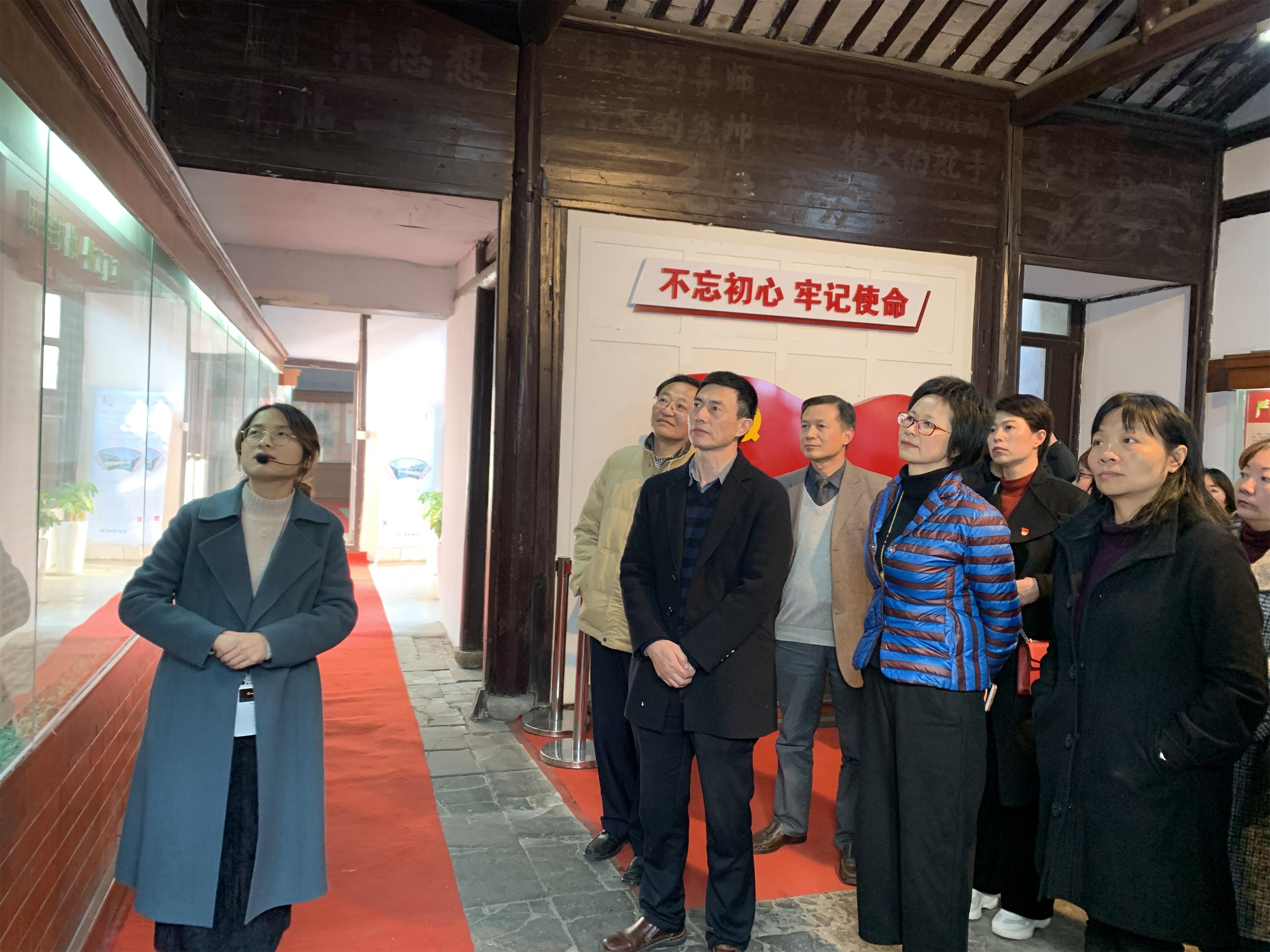 网站1.jpg